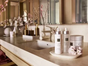 Flash Sale Rituals Hyaluronic Acid Natural Booster - Body