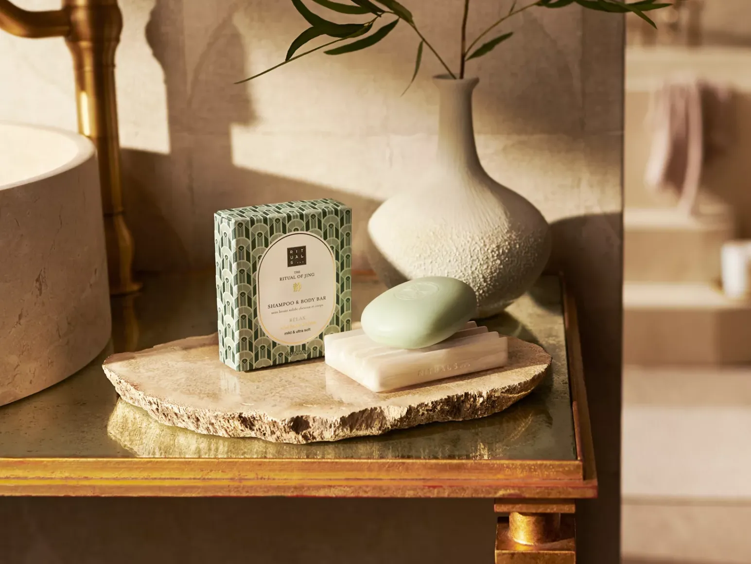 Hot Rituals Shampoo & Body Bar